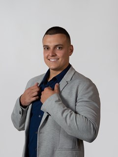 Associate in Training - Станислав Антонов Stanislav Antonov - RE/MAX By The Sea
