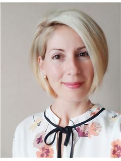 Гергана Каранедева Gergana Karanedeva - Агент на недвижими имоти в RE/MAX Old Capital