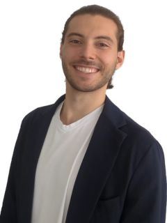 Associate in Training - Никола Илиев Nikola Iliev - RE/MAX City Mall