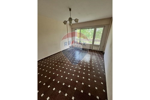For Sale-Condo/Apartment-Владислав Варненчик, гр. Варна, Област Варна, Болгария-360321044-4