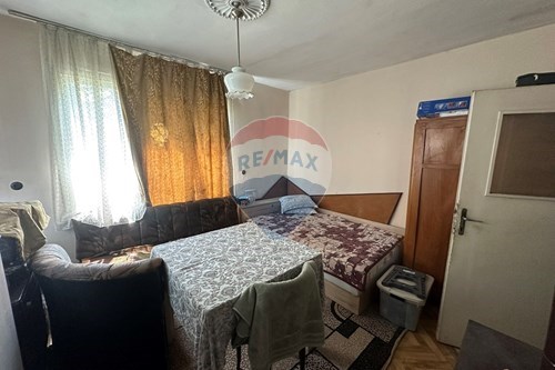 За продажба-Етаж от къща-Център, гр. Шумен, Област Шумен, България-360441012-73