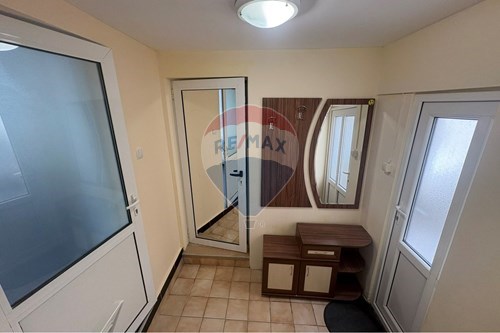 За продажба-Градска къща-Център, гр. Русе, Област Русе, България-360451036-9