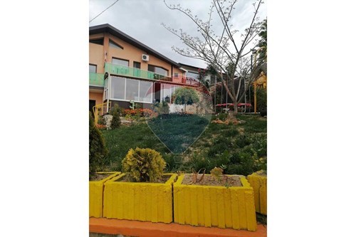 For Sale-Semi-Detached House-Изгрев, гр. Варна, Област Варна, Болгария-360331033-5