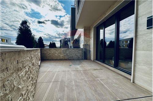 For Sale-Condo/Apartment-Бриз, гр. Варна, Област Варна, Болгария-360321025-176