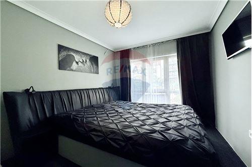 For Sale-Condo/Apartment-Възраждане 3, гр. Варна, Област Варна, Болгария-360321025-185