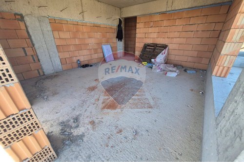 За продажба-Апартамент-Изгрев, гр. Варна, Област Варна, България-360511002-930