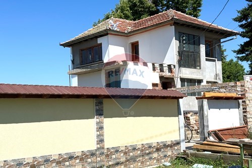 За продажба-Селска къща-с. Ресен, Област Велико Търново, България-360431008-381