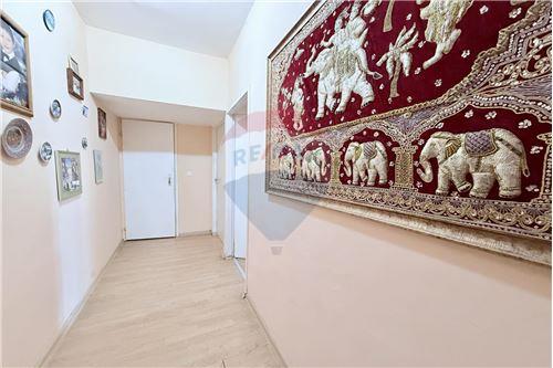 За продажба-Апартамент-Център, гр. Варна, Област Варна, България-360321025-230