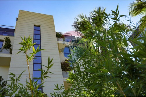 For Sale-Condo/Apartment-Saints Constantine and Helena, Varna, Bulgaria-360301029-8