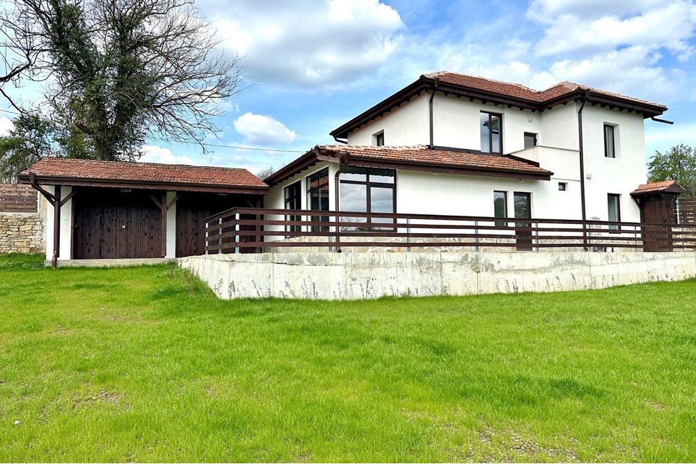 Селска къща - За продажба - с. Маноя, България - 360431008-335 , RE/MAX ...