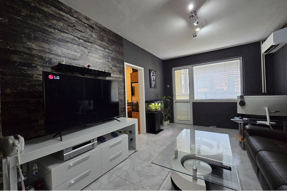 Апартамент - За продажба - гр. Варна, България - 360471023-56 , RE/MAX ...