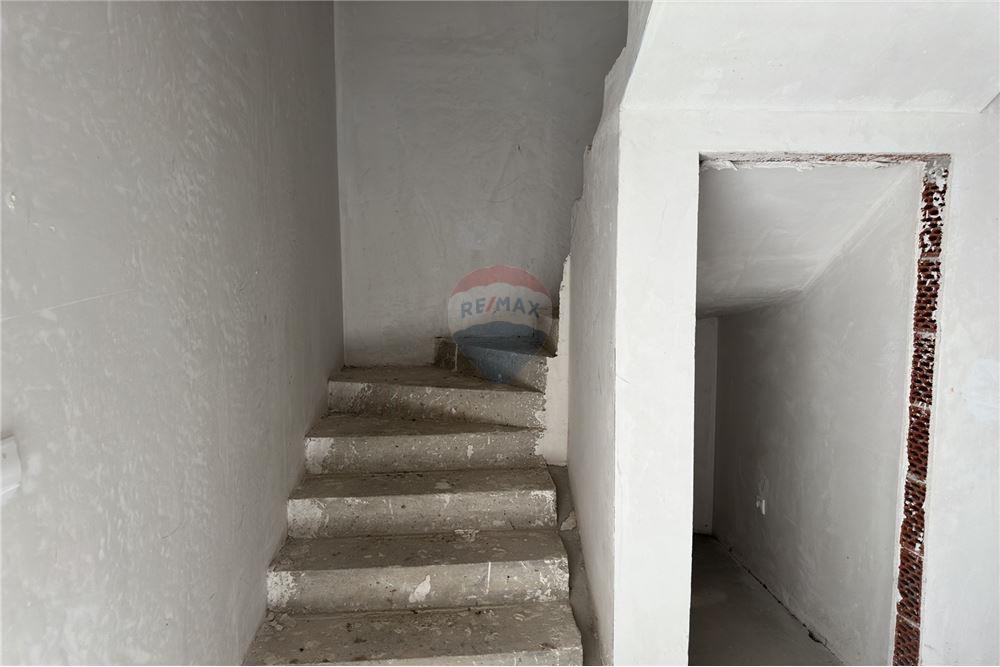 Градска къща - За продажба - гр. София, Област София град, България - 51 - 360241007-88