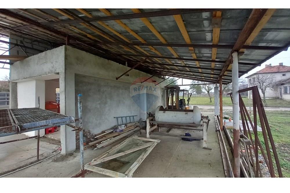 Индустриален имот - За продажба - с. Хърсово, Област Разград, България - 20260127_094029.jpg - 360491001-93