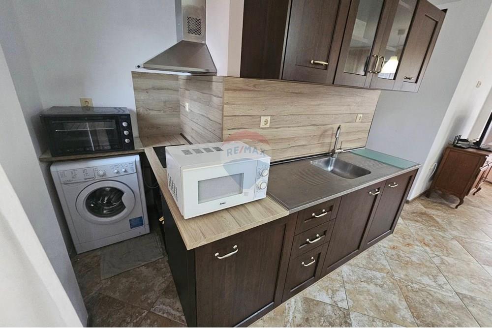 Апартамент - Под наем - гр. Варна, Област Варна, България - viber_image_2025-10-24_14-21-25-794.jpg - Всекидневна - 360511013-81