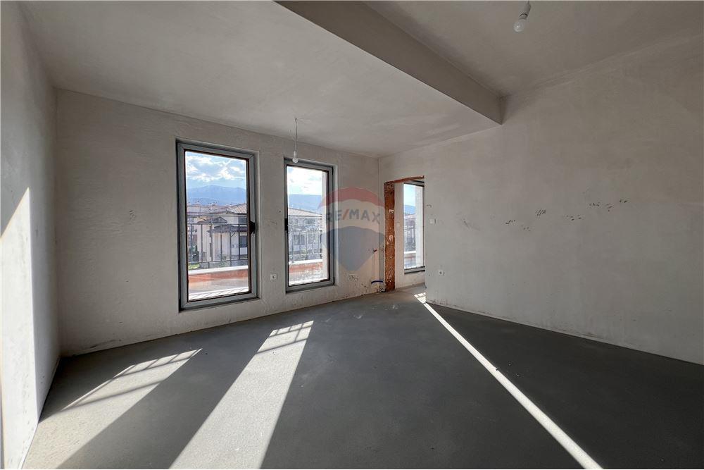 Градска къща - За продажба - гр. София, Област София град, България - 28 - 360241007-97