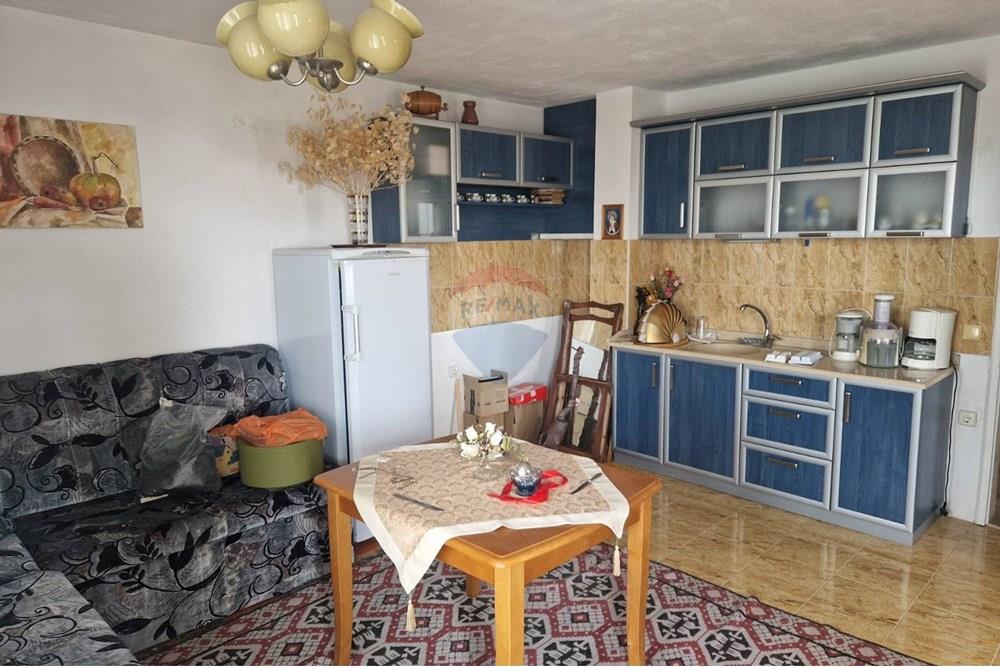 Градска къща - За продажба - гр. Варна, Област Варна, България - viber_image_2025-06-10_13-09-01-735.jpg - 360531003-45