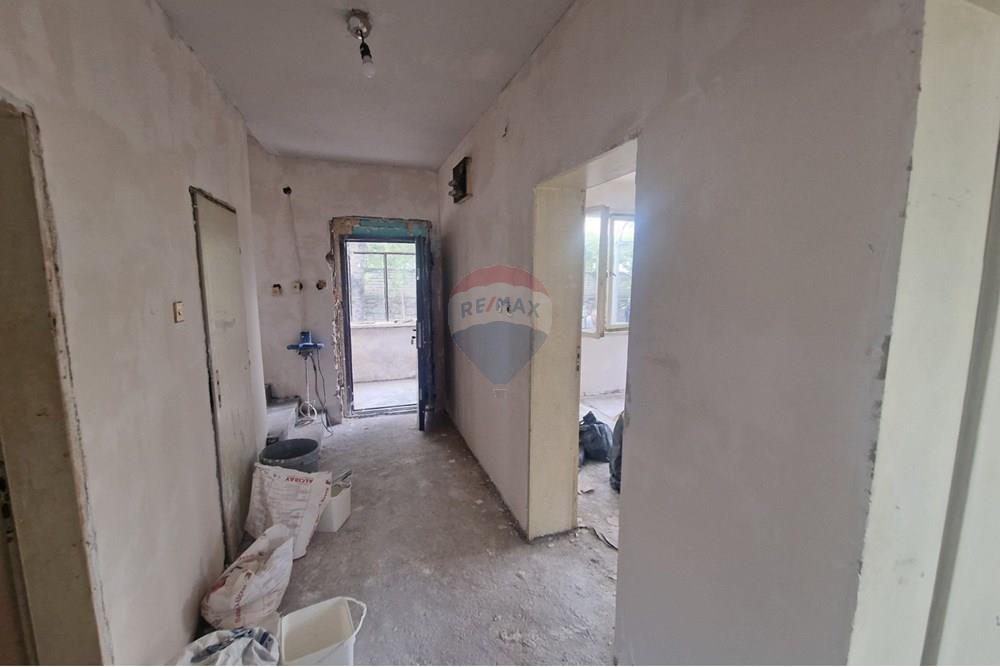 Lauku māja - Pārdošana - с. Царимир, Област Пловдив, България - viber_image_2025-08-12_09-10-24-498.jpg - 360561013-10