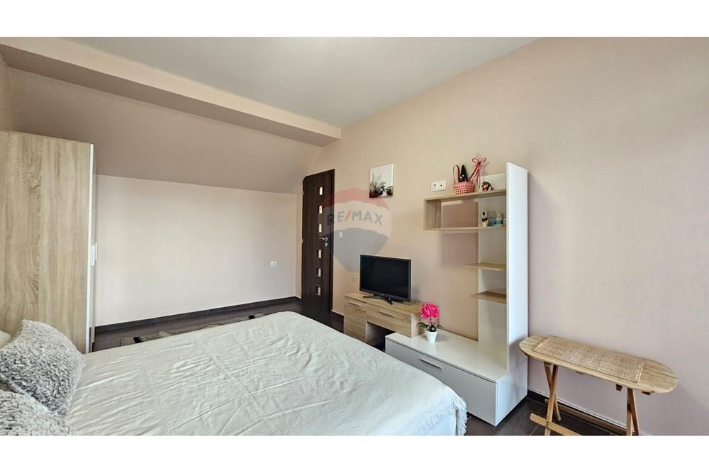 Апартамент - За продажба - гр. Бургас, Област Бургас, България - 20251210_124854.jpg - 360291023-77