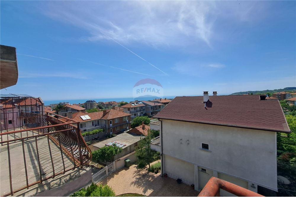 Хотел - За продажба - гр. Обзор, Област Бургас, България - 72 - 360321001-518