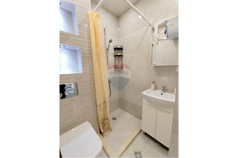 Апартамент - Под наем - гр. Варна, Област Варна, България - viber_изображение_2025-10-27_12-15-25-406.jpg - Баня - 360511019-1