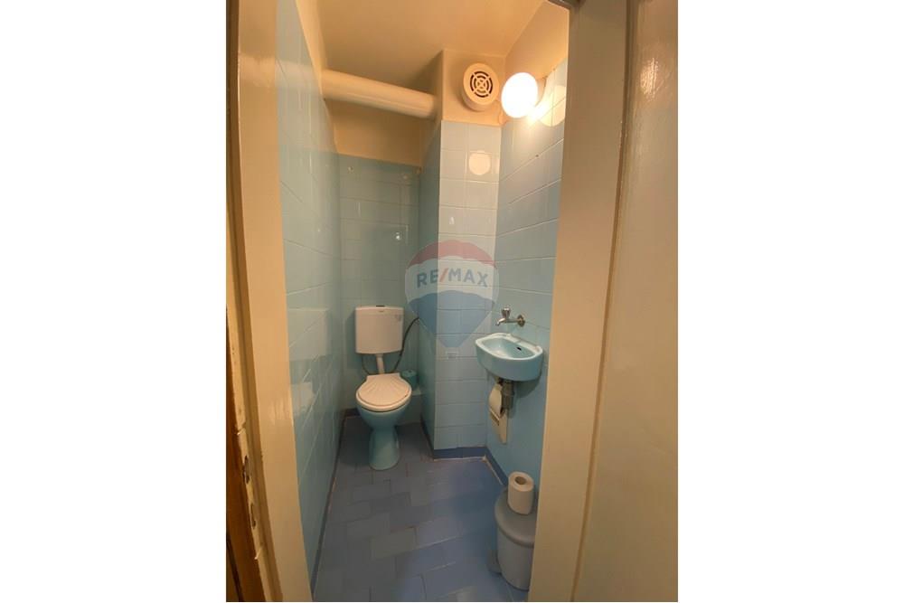 Апартамент - Под наем - гр. Варна, Област Варна, България - viber_image_2025-11-24_13-41-29-876.jpg - Тоалетна - 360511011-11