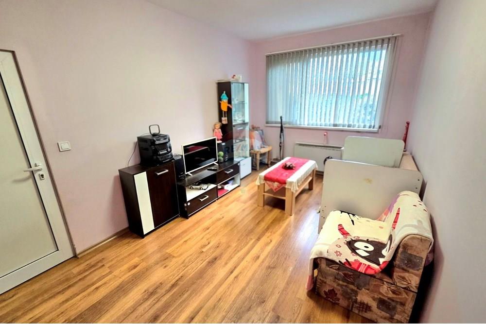 Апартамент - Под наем - гр. Варна, Област Варна, България - viber_image_2025-12-23_22-03-54-787.jpg - Спалня - 360511018-26