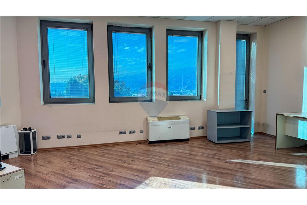 Индустриална сграда - Под наем - гр. Петрич, Област Благоевград, България - 18 - 360561012-207