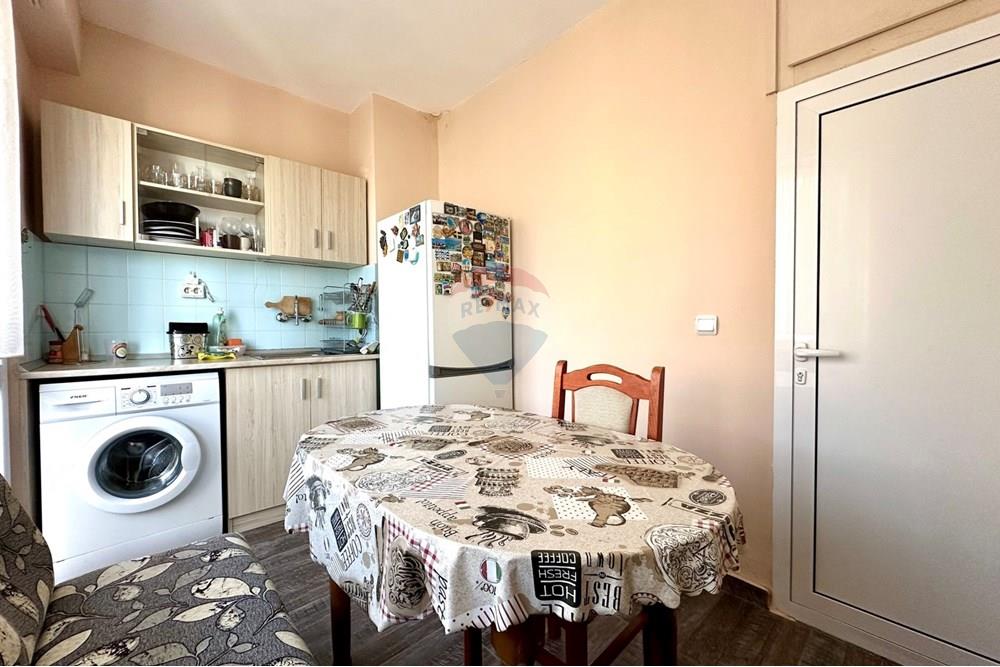 Condo/Apartment - For Sale - гр. Велико Търново, Област Велико Търново, Болгария - viber_изображение_2025-10-24_11-53-59-396.jpg - Kitchen - 360431008-394