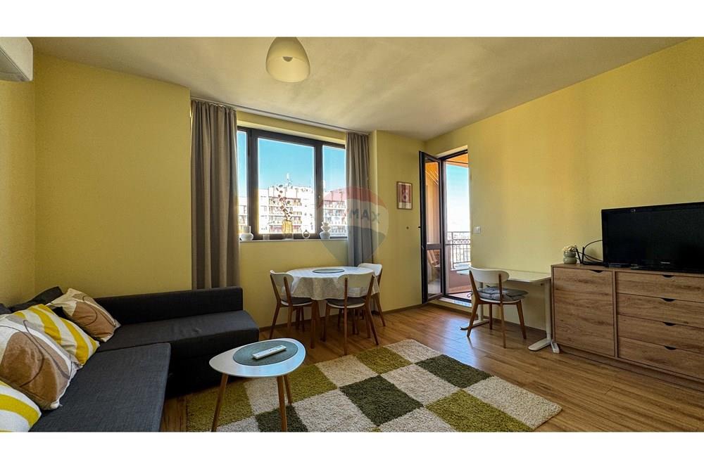 Апартамент - Под наем - гр. Пловдив, Област Пловдив, България - 54924B78-FD4D-46FC-A498-BF8B2E3BCB3F.jpg - 360561012-221