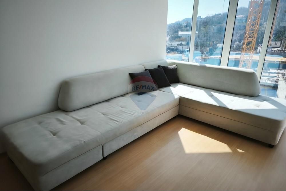 Апартамент - За продажба - м-т Кабакум, Област Варна, България - IMG_20250322_124640.jpg - Всекидневна - 360391040-56