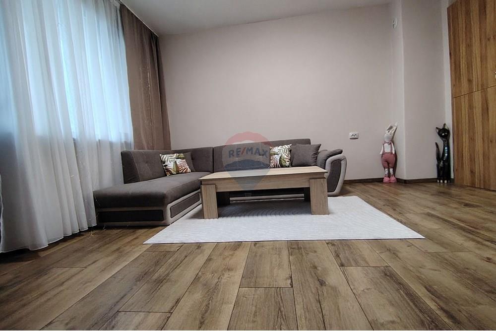 Апартамент - Под наем - гр. Шумен, Област Шумен, България - viber_изображение_2025-11-24_09-24-54-295.jpg - Всекидневна - 360441021-2