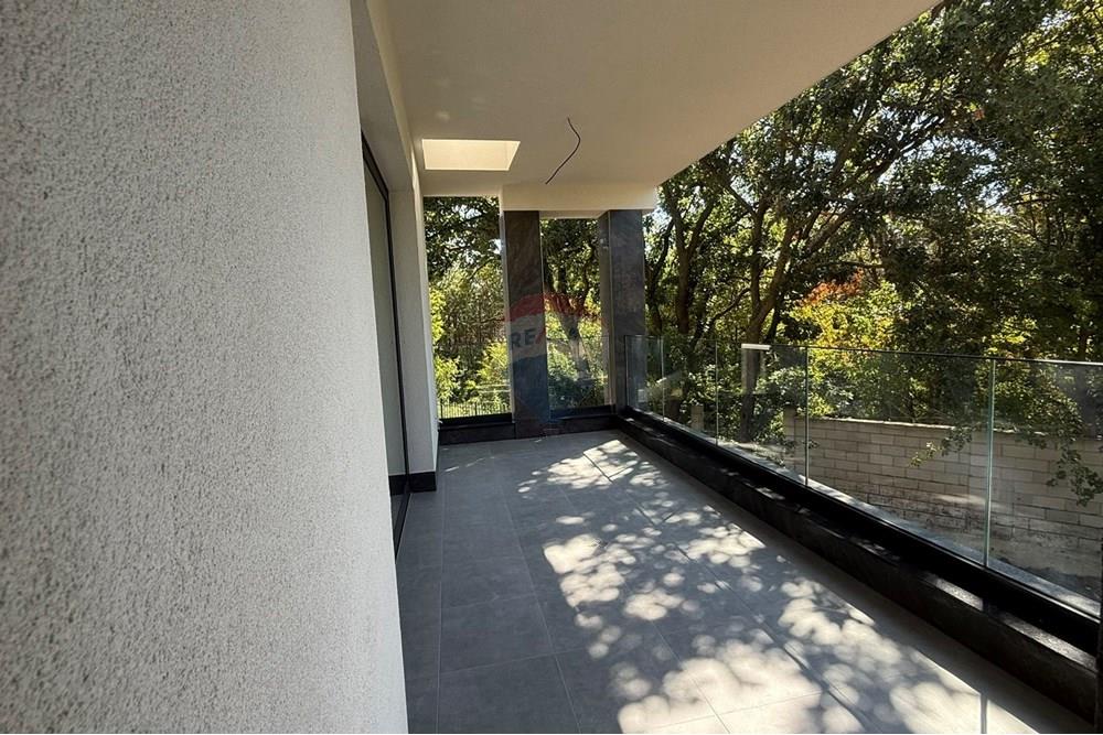 टाउन हाउस - बिक्री के लिए - м-т Манастирски рид, Област Варна, България - 0-02-05-977e7e4ee7eb3eb88f58ef1998b5734e0fddc9b2b4394d68b587f71604752ea3_2cb2a30d3d157973.jpg - 360481026-16