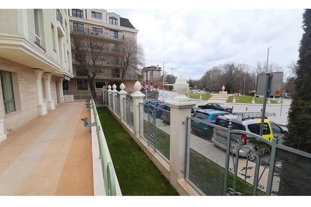 Апартамент - Под наем - к.к. Св. Св. Константин и Елена, Област Варна, България - 2.jpg - 360391035-50