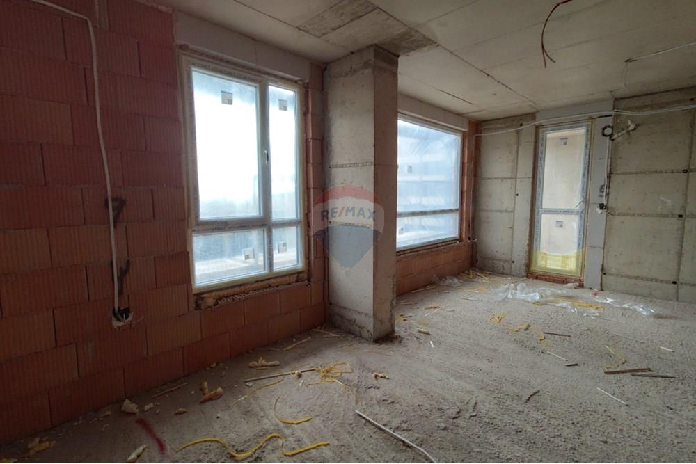 Апартамент - За продажба - гр. Варна, Област Варна, България - viber_изображение_2025-10-28_14-26-50-303.jpg - Всекидневна - 360511015-16