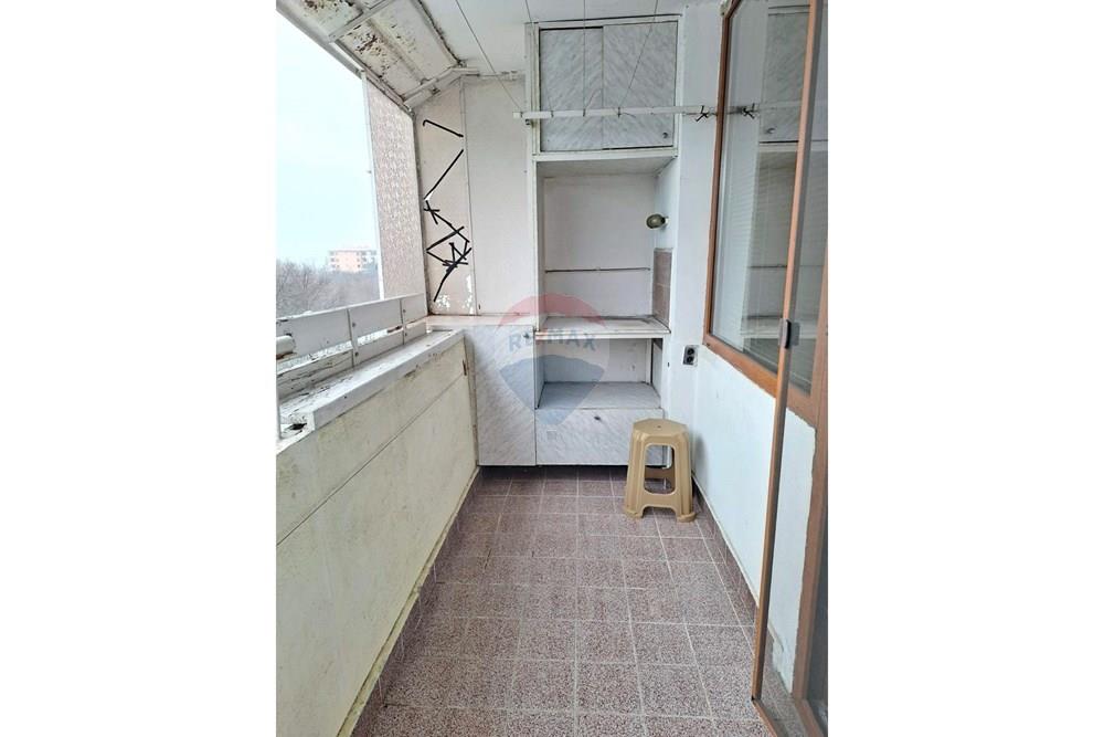 Апартамент - Под наем - гр. Варна, Област Варна, България - 10.jpg - Тераса - 360321047-2