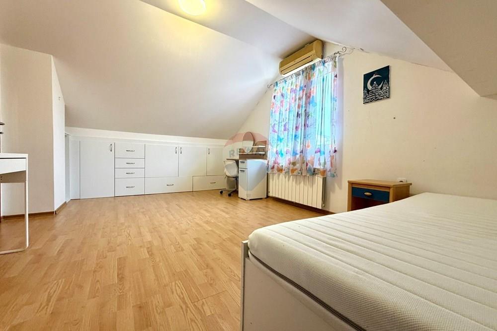 Градска къща - За продажба - гр. Горна Оряховица, Област Велико Търново, България - viber_изображение_2026-02-01_12-20-12-639.jpg - 360431008-421