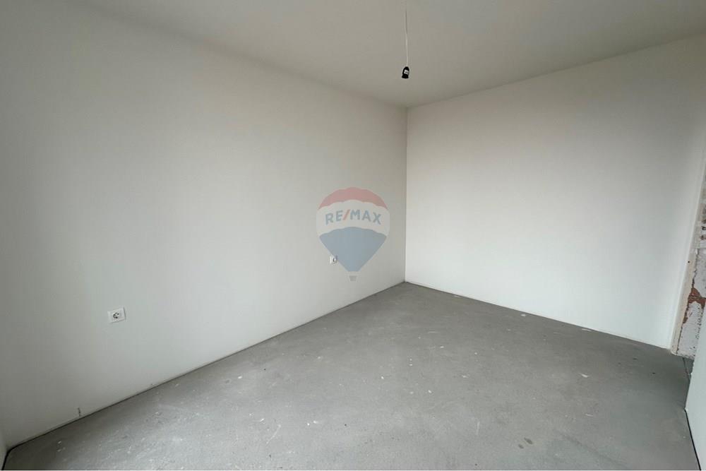 Апартамент - За продажба - гр. София, Област София град, България - 0-02-05-492a816c55bab1850a14f9657cf0ff8285deae817c29e0d4f090ea05c5c72cc3_8e53f1a4f3f601b9.jpg - 360411012-16