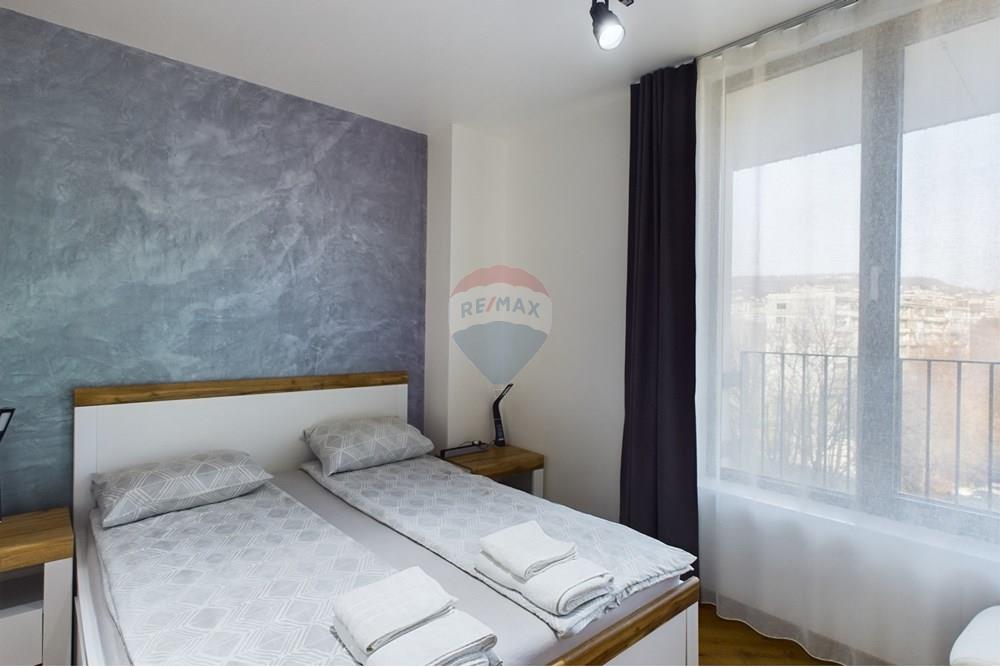 Апартамент - За продажба - гр. Варна, Област Варна, България - CAM02315G0-PR0031-STILL008.jpg - Спалня - 360531003-34