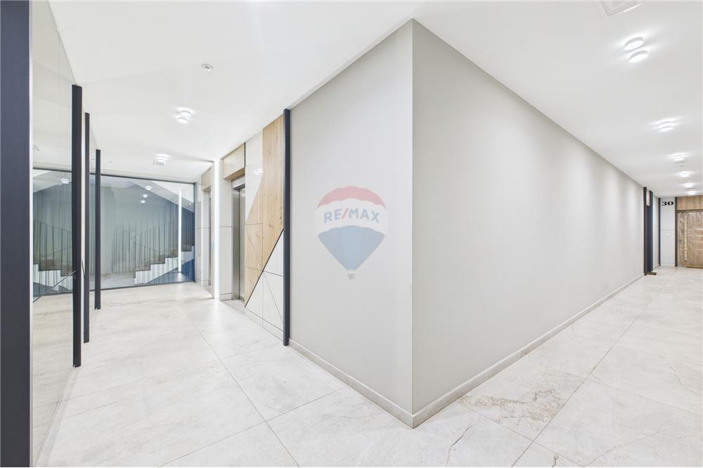 Апартамент - За продажба - гр. София, Област София град, България - 57 - 360241021-98