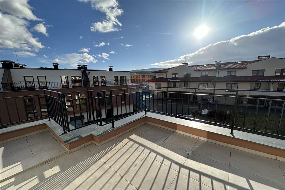 Градска къща - За продажба - гр. София, Област София град, България - 64 - 360241007-88