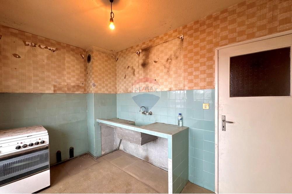 Апартамент - За продажба - гр. Русе, Област Русе, България - FullSizeRender-5.JPEG - Кухня - 360451033-98