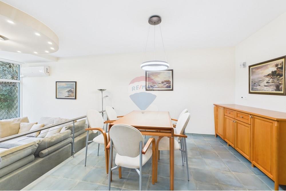 Градска къща - За продажба - гр. София, Област София град, България - CAM02315G0-PR0098-STILL002.jpg - 360241021-100