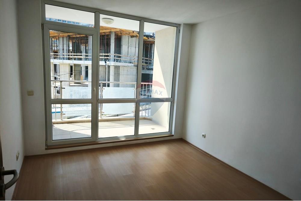 Апартамент - За продажба - м-т Кабакум, Област Варна, България - IMG_20250322_124632_1.jpg - Спалня - 360391040-56