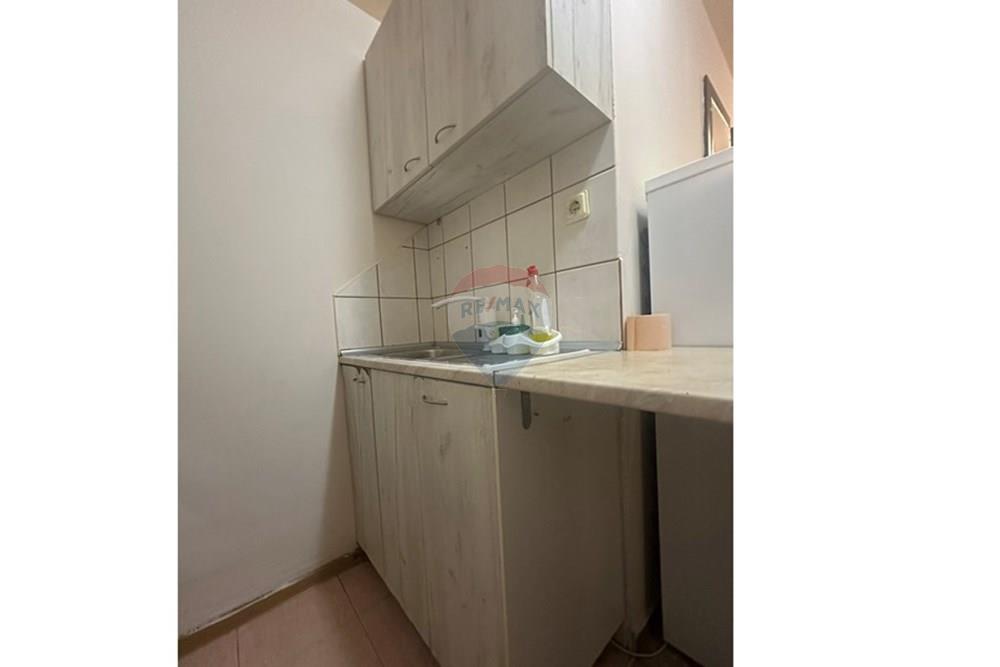 Апартамент - Под наем - гр. Варна, Област Варна, България - viber_изображение_2025-11-05_10-50-08-293.jpg - Кухня - 360511009-183