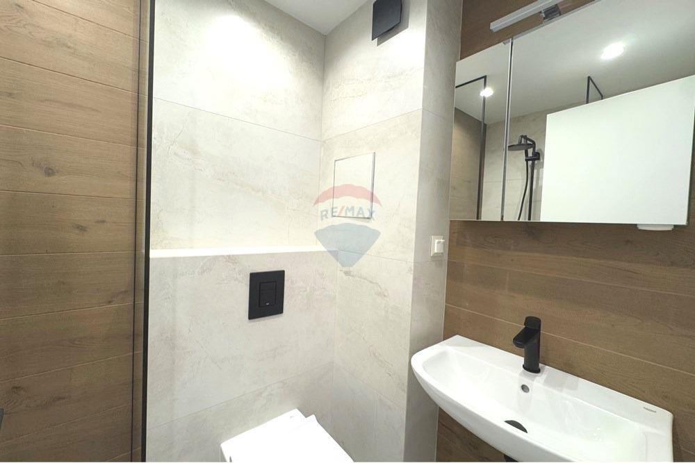 Апартамент - Под наем - гр. София, Област София град, България - баня 1.jpg - 360241021-99