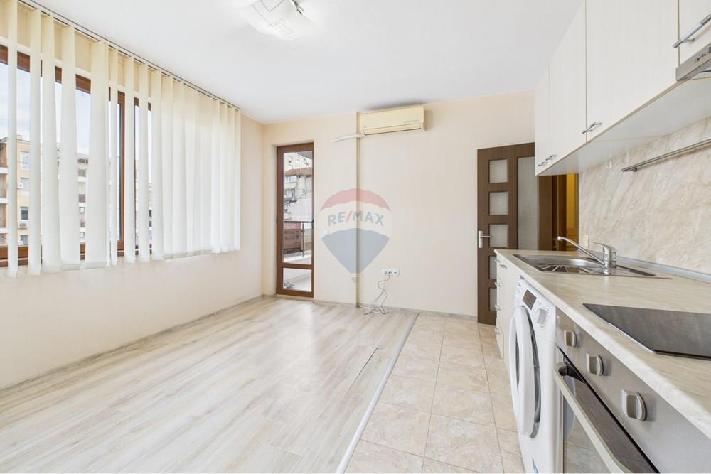 Апартамент - За продажба - гр. Варна, Област Варна, България - CAM02224G0-PR0285-STILL012.jpg - 360391053-13