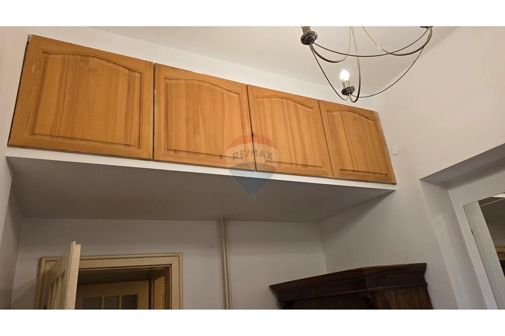 Апартамент - Под наем - гр. София, Област София град, България - 20251029_151221.jpg - Работен кабинет - 360501004-116