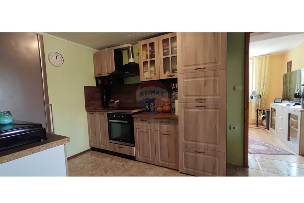 Case a schiera - In vendita - гр. Балчик, Област Добрич, България - IMG_20250909_120239.jpg - 360331026-33