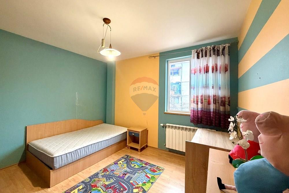 Градска къща - За продажба - гр. Горна Оряховица, Област Велико Търново, България - viber_изображение_2026-02-01_12-20-37-692.jpg - 360431008-421