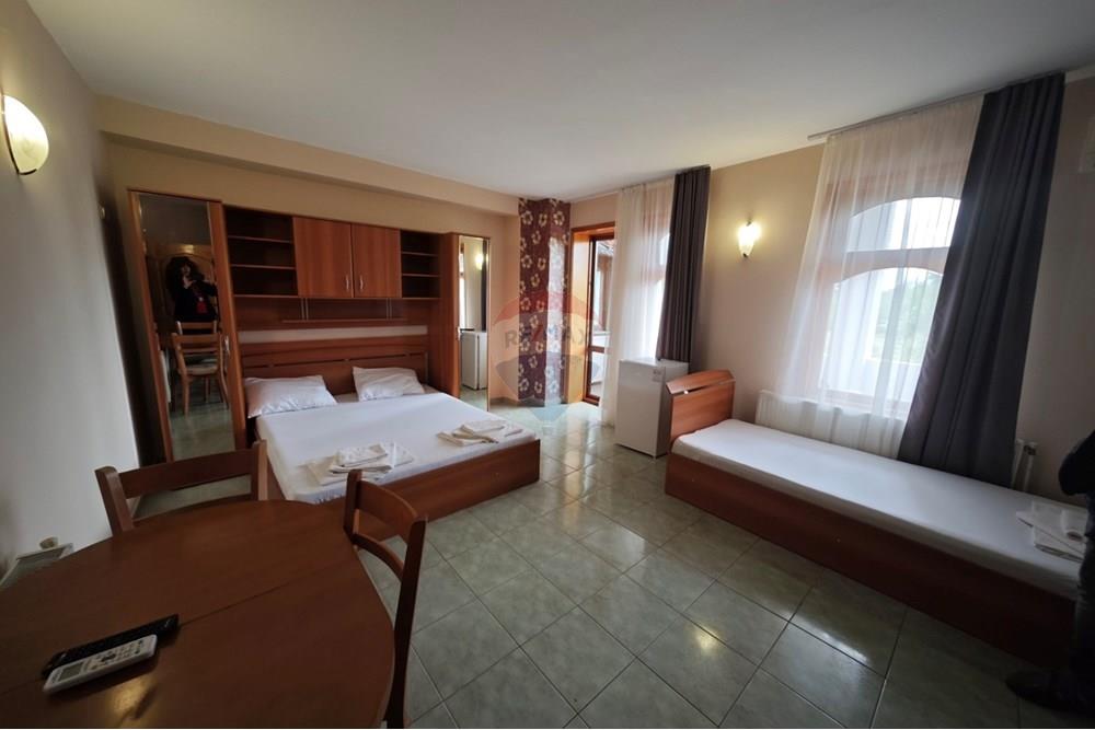 Хотел - За продажба - гр. Каварна, Област Добрич, България - viber_изображение_2025-06-07_13-54-01-660.jpg - 360391052-15